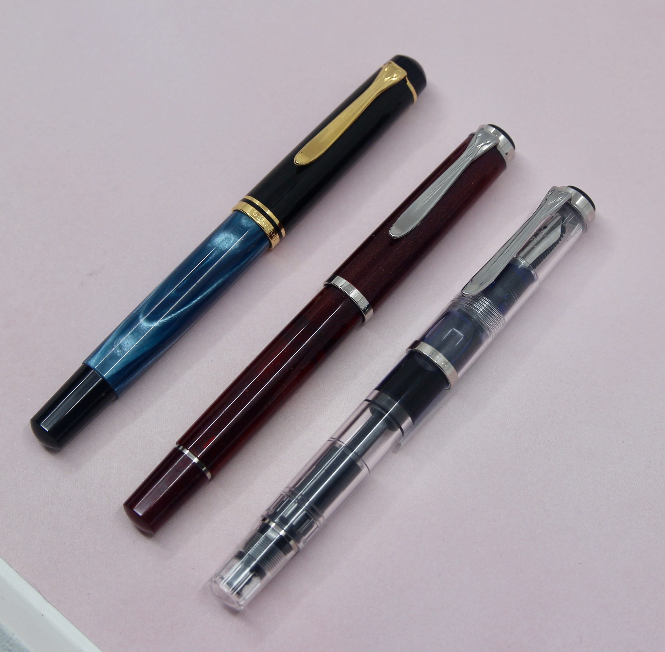 Fountain Pen Review: Pelikan M205 Demonstrator - The Well-Appointed Desk